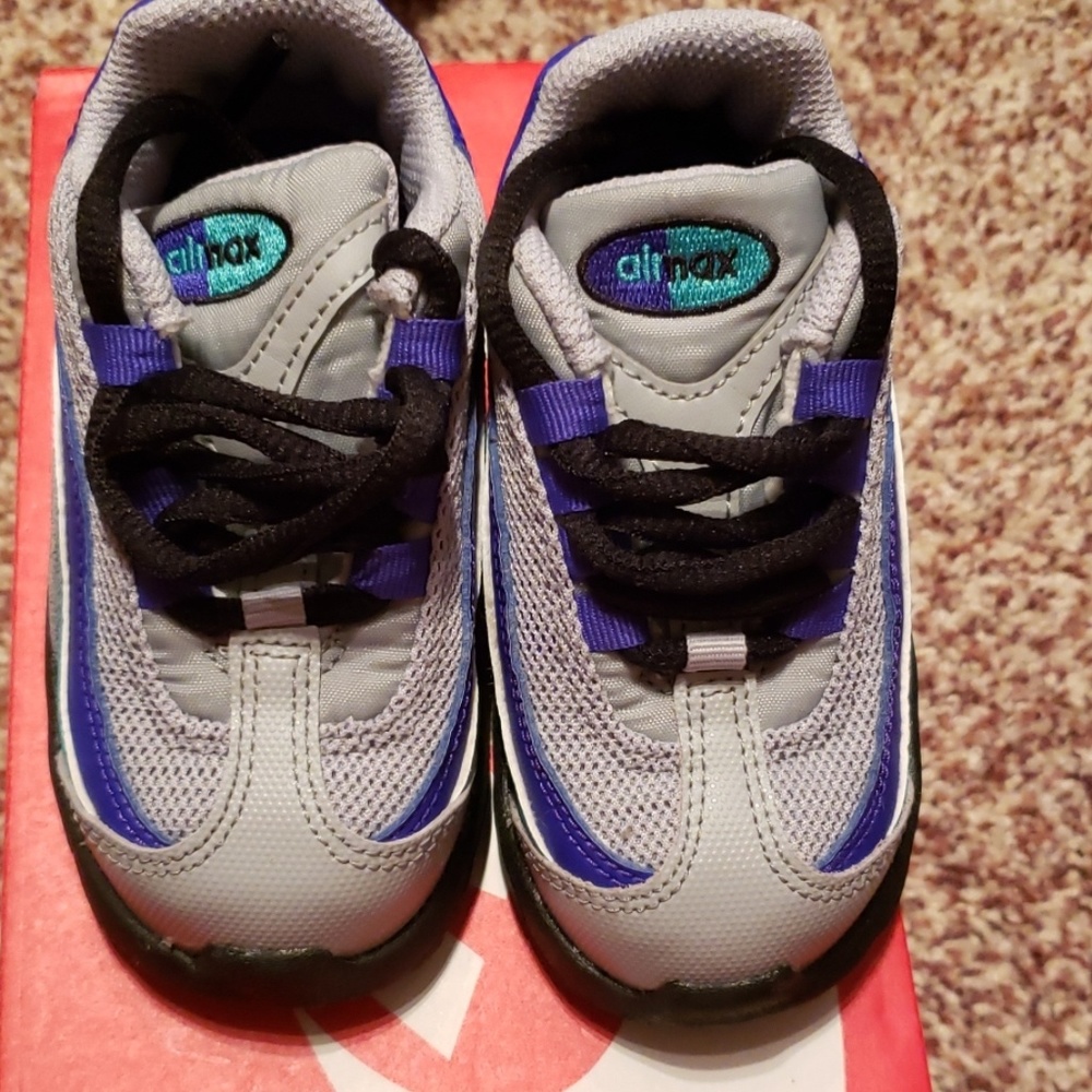 Toddler Nike air max
